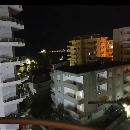 Apartament On Lungomare,sea View. Vlorë